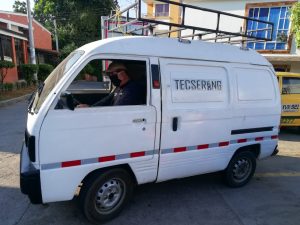 VEHICULO DE SERVICIOS